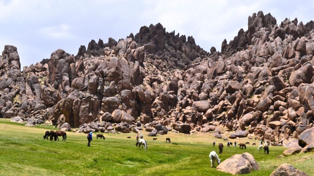 mountain-siroua-trek-morocco-or-jebel-siroua-trekking